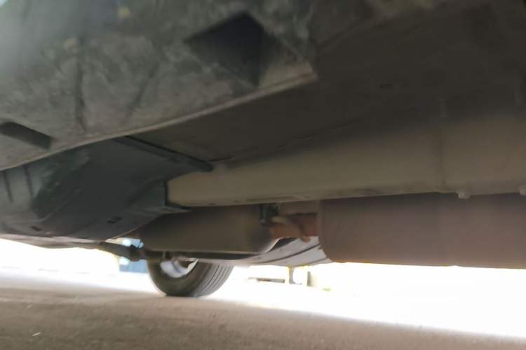 Used Dongfeng Aeolus AX7 2016 2.0L Automatic Zhiyi Trim Right Side Sill