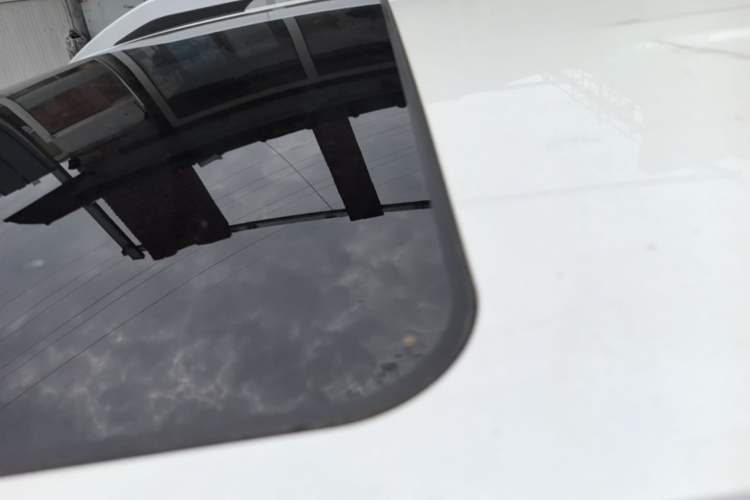 Used Dongfeng Aeolus AX7 2016 2.0L Manual Zhiyi Trim Roof