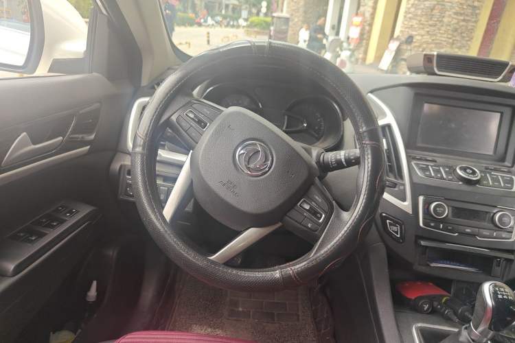 Used Dongfeng Aeolus AX7 2016 1.4T Manual Zhuyue Model Steering Wheel