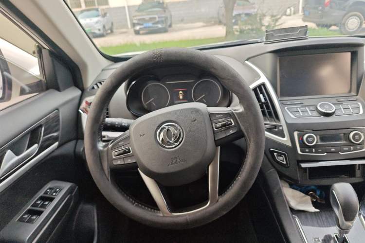 Used Dongfeng Aeolus AX7 2016 2.0L Automatic Zhiyi Trim Steering Wheel