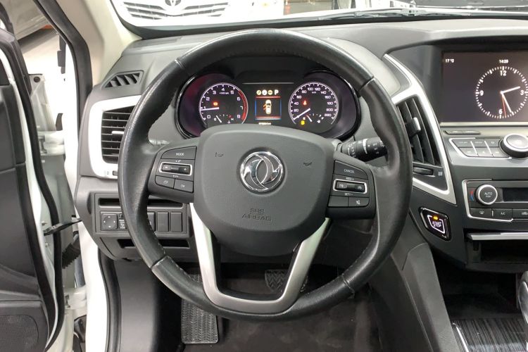 Used Dongfeng Aeolus AX7 2016 2.0L Automatic Zhiyi Trim Steering Wheel