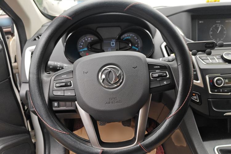 Used Dongfeng Aeolus AX7 2016 1.4T Manual Zhuyue Model Steering Wheel