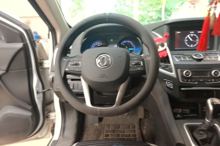 Used Dongfeng Aeolus AX7 2016 1.4T Manual Zhuyue Model Steering Wheel