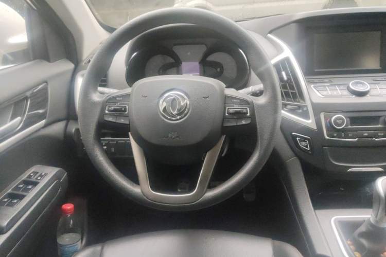 Used Dongfeng Aeolus AX7 2016 1.4T Manual Zhuyue Model Steering Wheel