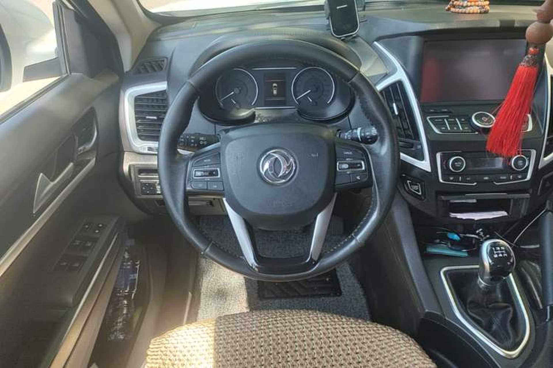 Used Dongfeng Aeolus AX7 2016 2.0L Manual Zhiyi Trim Steering Wheel