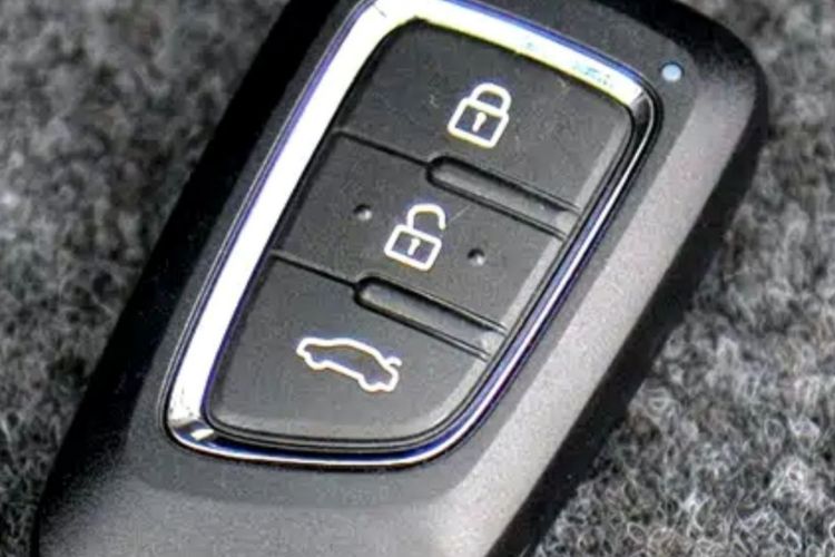 Used Dongfeng Aeolus AX7 2016 1.4T Manual Zhuyue Model Vehicle Key
