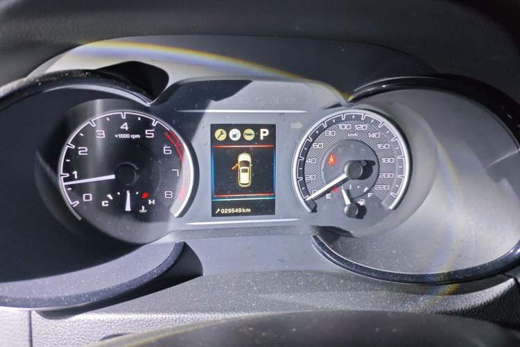 Used Dongfeng Aeolus AX7 2017 2.0L Automatic Zhiyu Trim Instrument Cluster