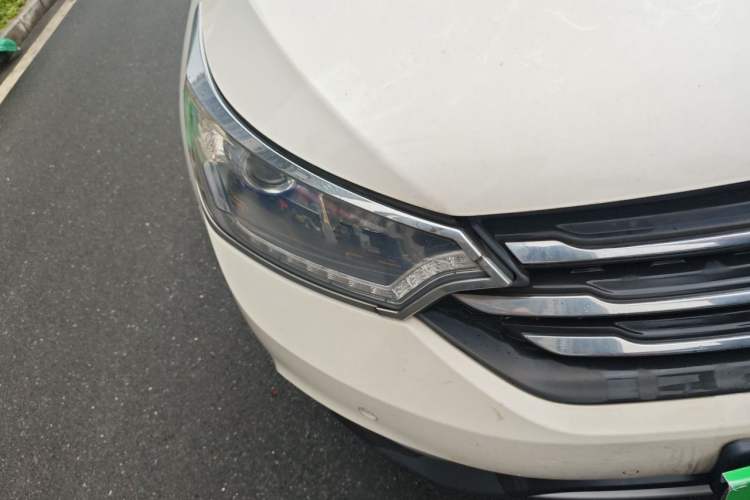 Used Dongfeng Aeolus AX7 2017 2.0L Automatic Zhiyu Trim Right Front Headlight