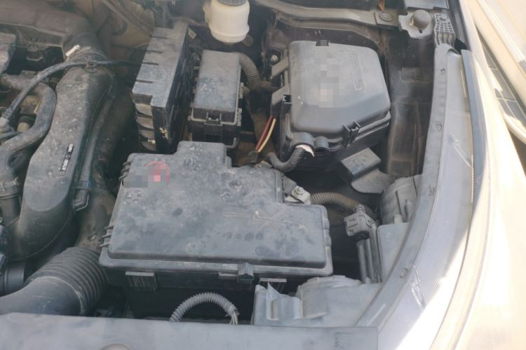 Used Dongfeng Aeolus AX7 2018 Classic 1.6T Automatic Elite Model Engine Bay Left