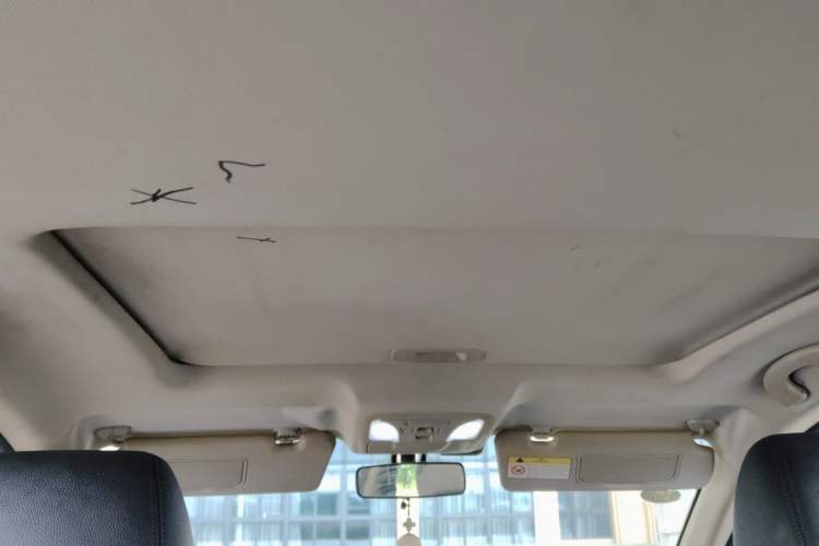 Used Dongfeng Aeolus AX7 2018 Classic 1.4T Manual Elite Model Headliner