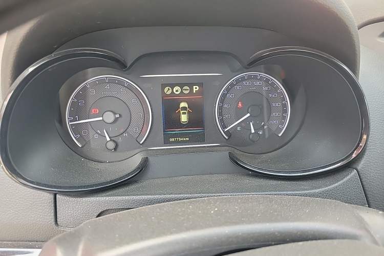 Used Dongfeng Aeolus AX7 2018 Classic 1.6T Automatic Luxury Model Instrument Cluster