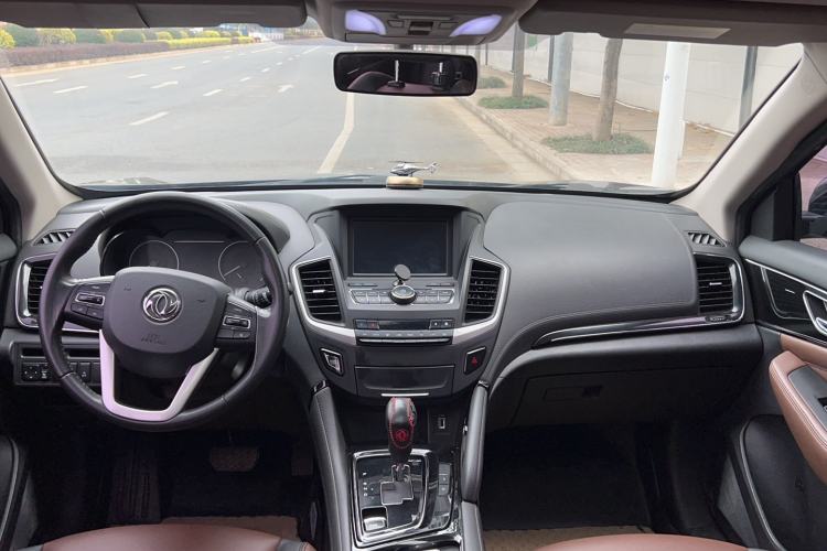Used Dongfeng Aeolus AX7 2018 Classic 1.6T Automatic Luxury Model Interior 5