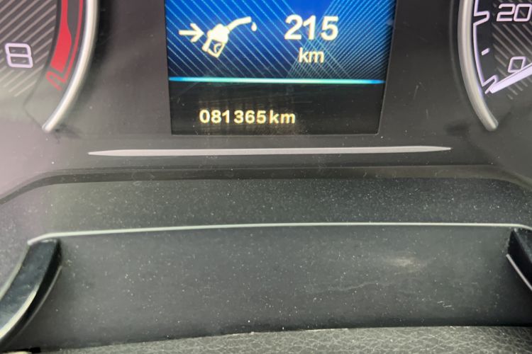 Used Dongfeng Aeolus AX7 2018 Classic 1.6T Automatic Luxury Model Odometer Close Up