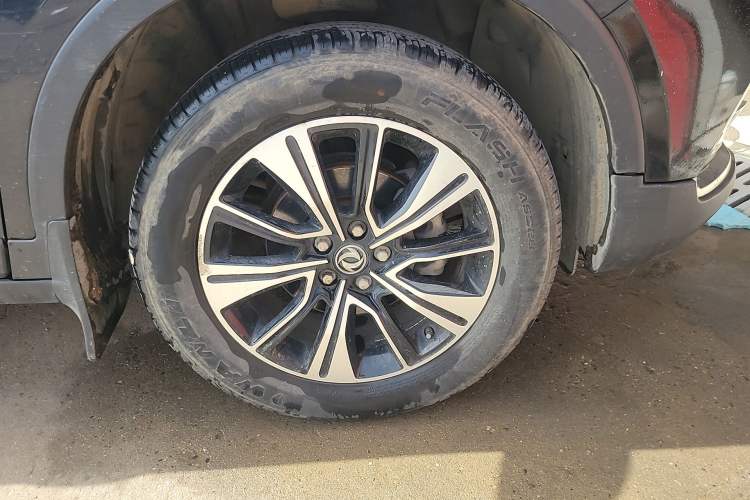 Used Dongfeng Aeolus AX7 2018 Classic 1.6T Automatic Luxury Model Right Front Wheel Hub