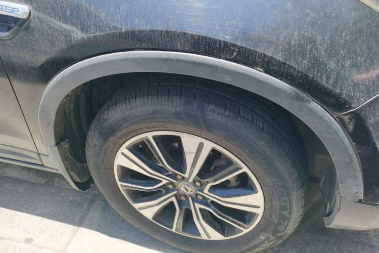 Used Dongfeng Aeolus AX7 2018 Classic 1.6T Automatic Elite Model Right Front Wheel Hub