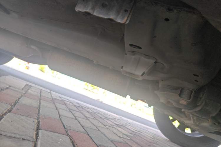 Used Dongfeng Aeolus AX7 2018 Classic 1.4T Automatic Elite Model Chassis Front Right