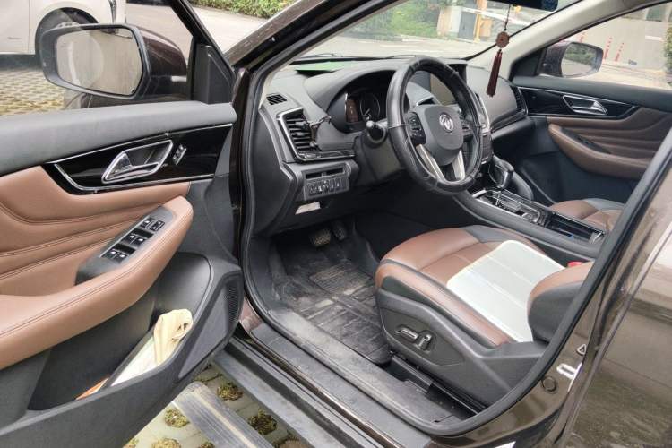 Used Dongfeng Aeolus AX7 2018 Classic 1.6T Automatic Prestige Model Driver Seat
