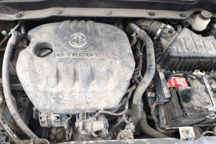 Used Dongfeng Aeolus AX7 2018 Classic 1.4T Manual Elite Model Engine Bay