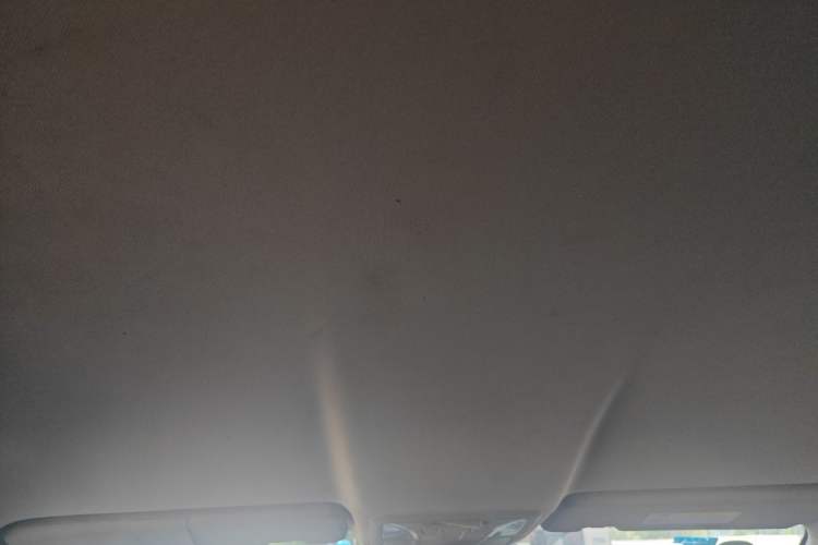 Used Dongfeng Aeolus AX7 2018 Classic 1.4T Automatic Elite Model Headliner