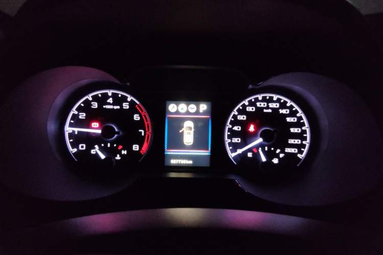 Used Dongfeng Aeolus AX7 2018 Classic 1.6T Automatic Prestige Model Instrument Cluster