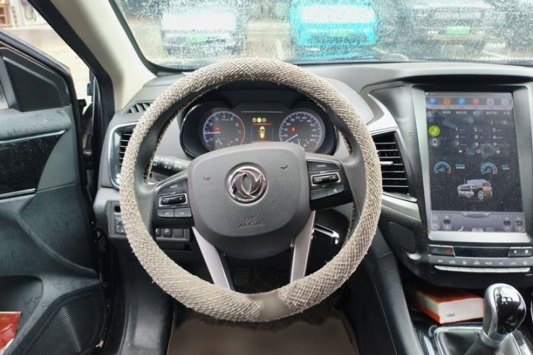 Used Dongfeng Aeolus AX7 2018 Classic 1.4T Manual Elite Model Interior 1
