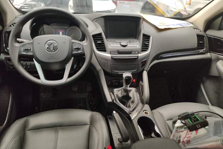 Used Dongfeng Aeolus AX7 2018 Classic 1.4T Manual Elite Model Interior 2