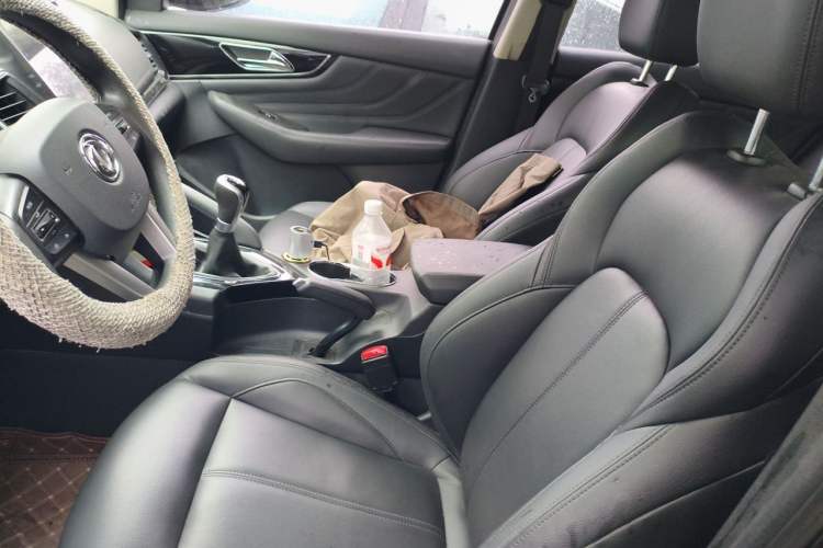 Used Dongfeng Aeolus AX7 2018 Classic 1.4T Manual Elite Model Left Front Seat