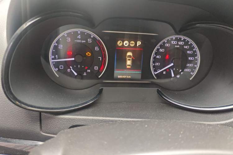 Used Dongfeng Aeolus AX7 2018 Classic 1.6T Automatic Luxury Model Odometer Close Up