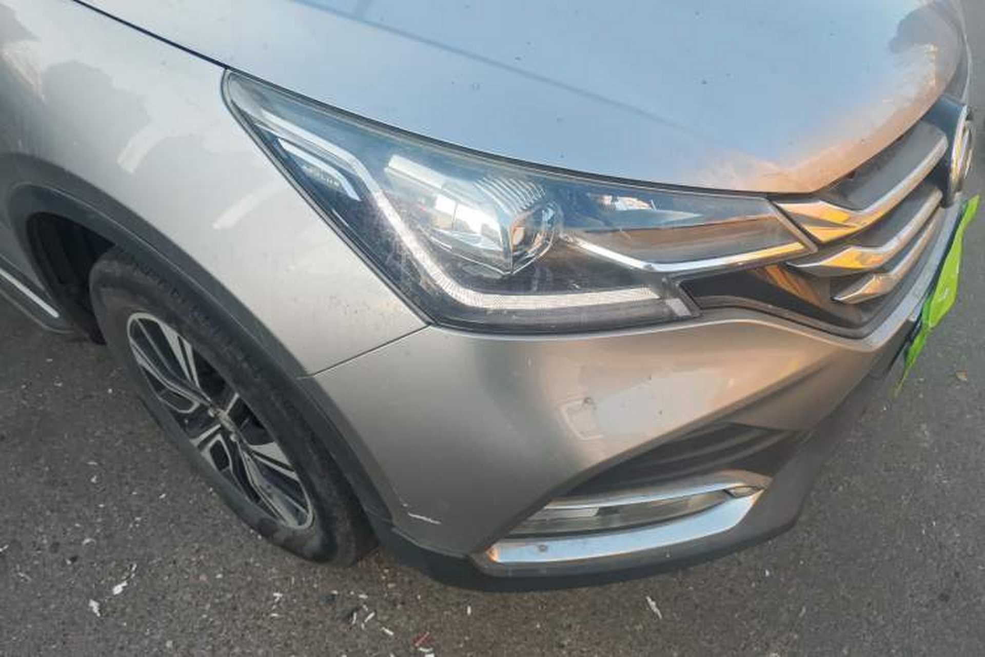 Used Dongfeng Aeolus AX7 2018 Classic 1.6T Automatic Luxury Model Right Front Headlight