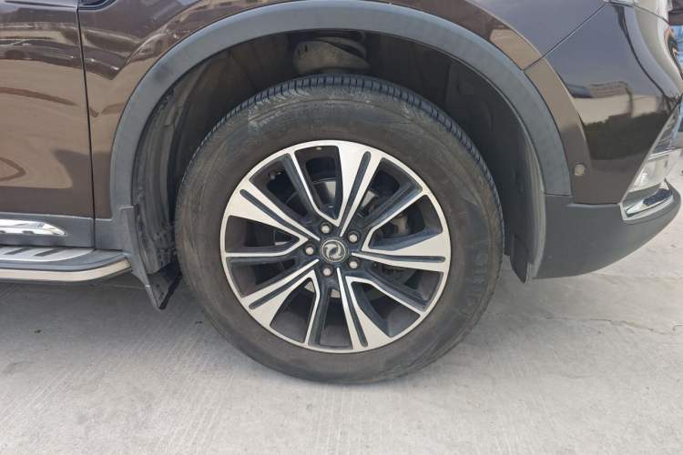 Used Dongfeng Aeolus AX7 2018 Classic 1.6T Automatic Prestige Model Right Front Wheel Hub