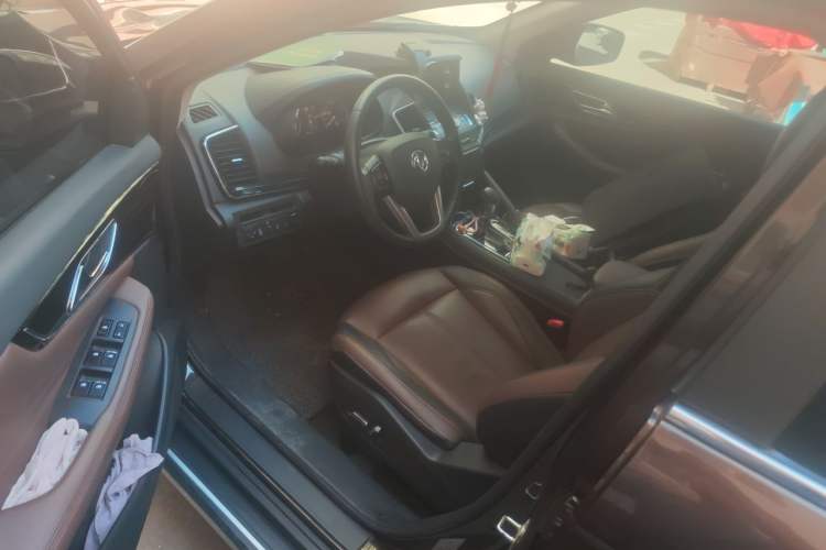 Used Dongfeng Aeolus AX7 2018 Classic 1.6T Automatic Luxury Model Driver Seat