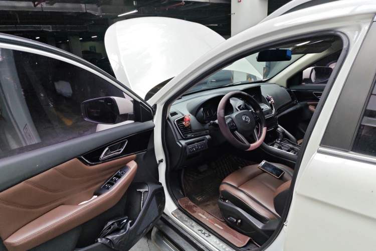 Used Dongfeng Aeolus AX7 2018 Classic 1.6T Automatic Luxury Model Driver Seat