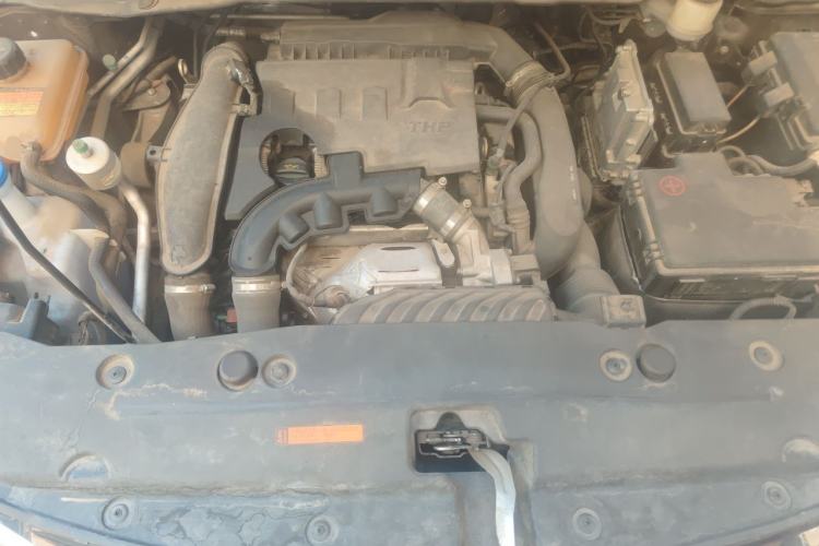 Used Dongfeng Aeolus AX7 2018 Classic 1.6T Automatic Luxury Model Engine Bay