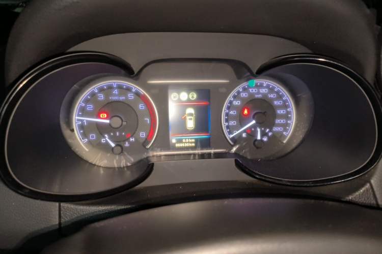 Used Dongfeng Aeolus AX7 2018 Classic 1.4T Manual Elite Model Instrument Cluster