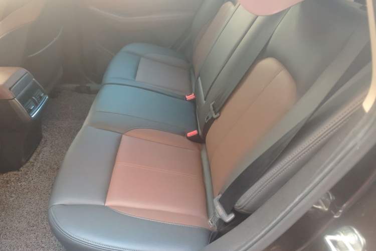Used Dongfeng Aeolus AX7 2018 Classic 1.6T Automatic Luxury Model Left Rear Seat