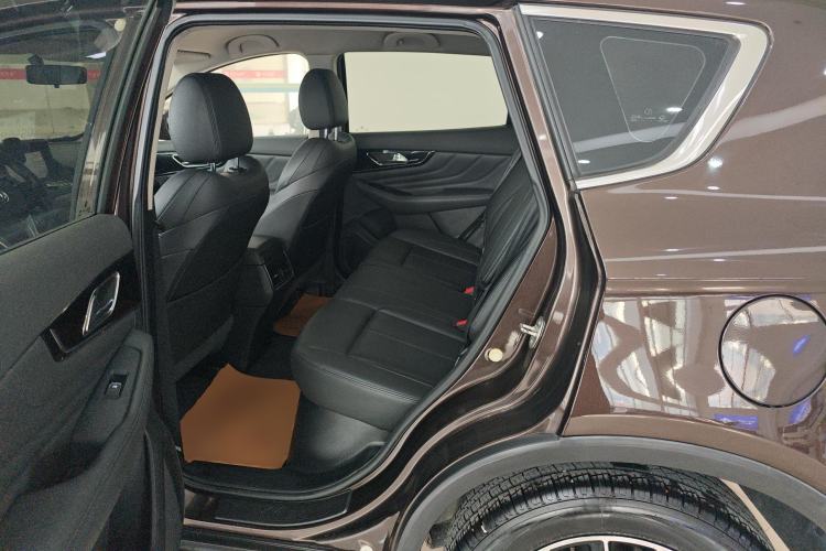 Used Dongfeng Aeolus AX7 2018 Classic 1.4T Automatic Elite Model Left Rear Seat