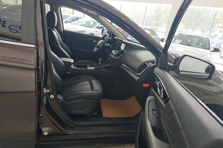 Used Dongfeng Aeolus AX7 2018 Classic 1.4T Automatic Elite Model Right Front Seat