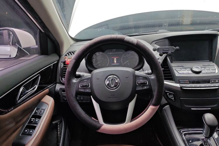 Used Dongfeng Aeolus AX7 2018 Classic 1.6T Automatic Luxury Model Steering Wheel