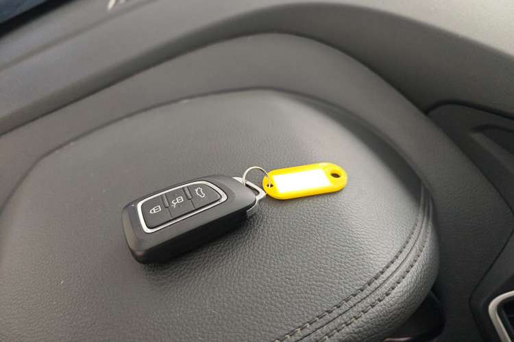Used Dongfeng Aeolus AX7 2018 Classic 1.4T Automatic Elite Model Vehicle Key