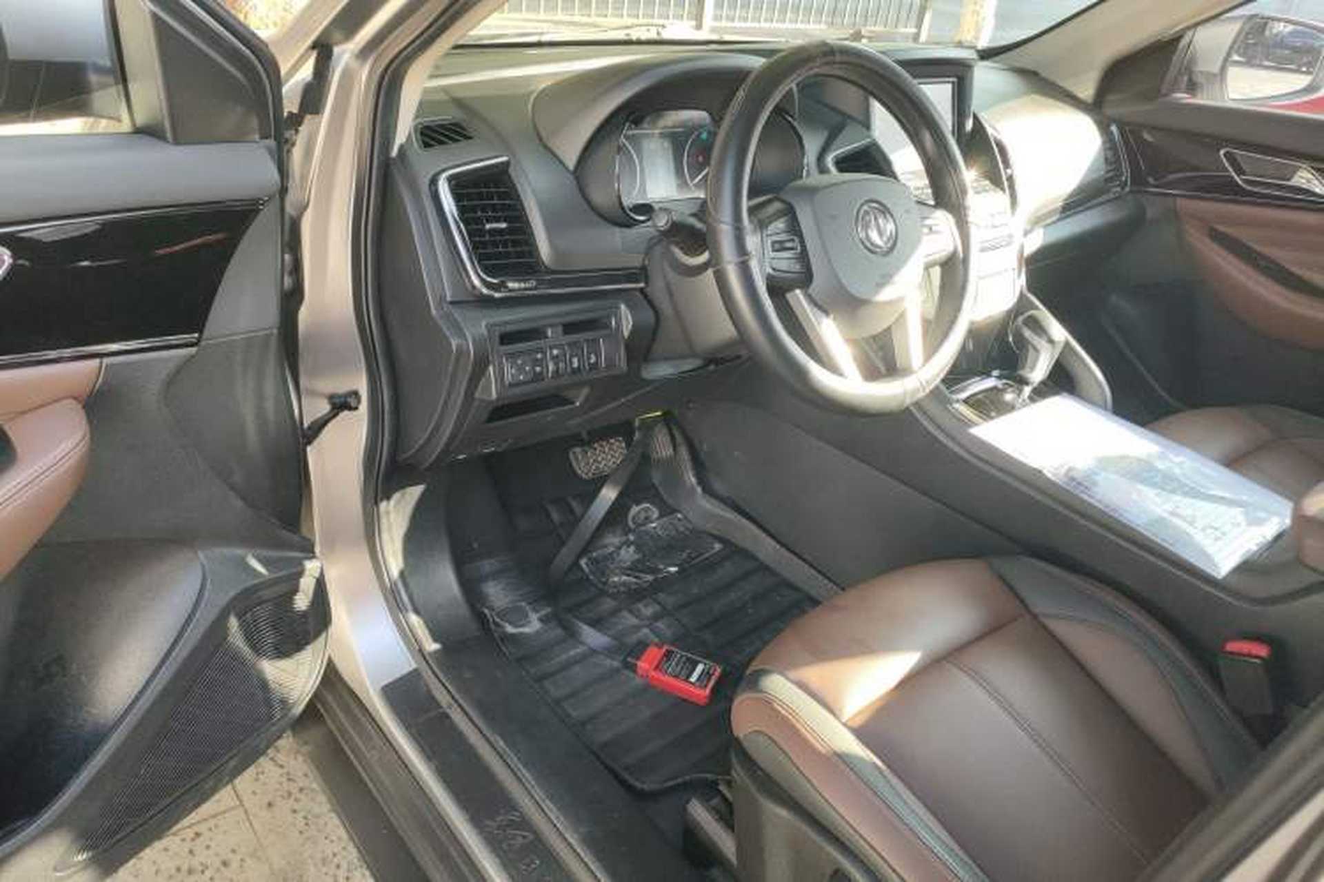 Used Dongfeng Aeolus AX7 2018 Classic 1.6T Automatic Elite Model Driver Seat