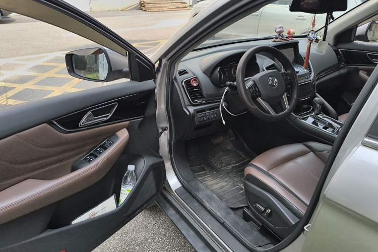 Used Dongfeng Aeolus AX7 2018 Classic 1.6T Automatic Luxury Model Driver Seat