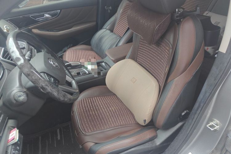 Used Dongfeng Aeolus AX7 2018 Classic 1.6T Automatic Prestige Model Left Front Seat