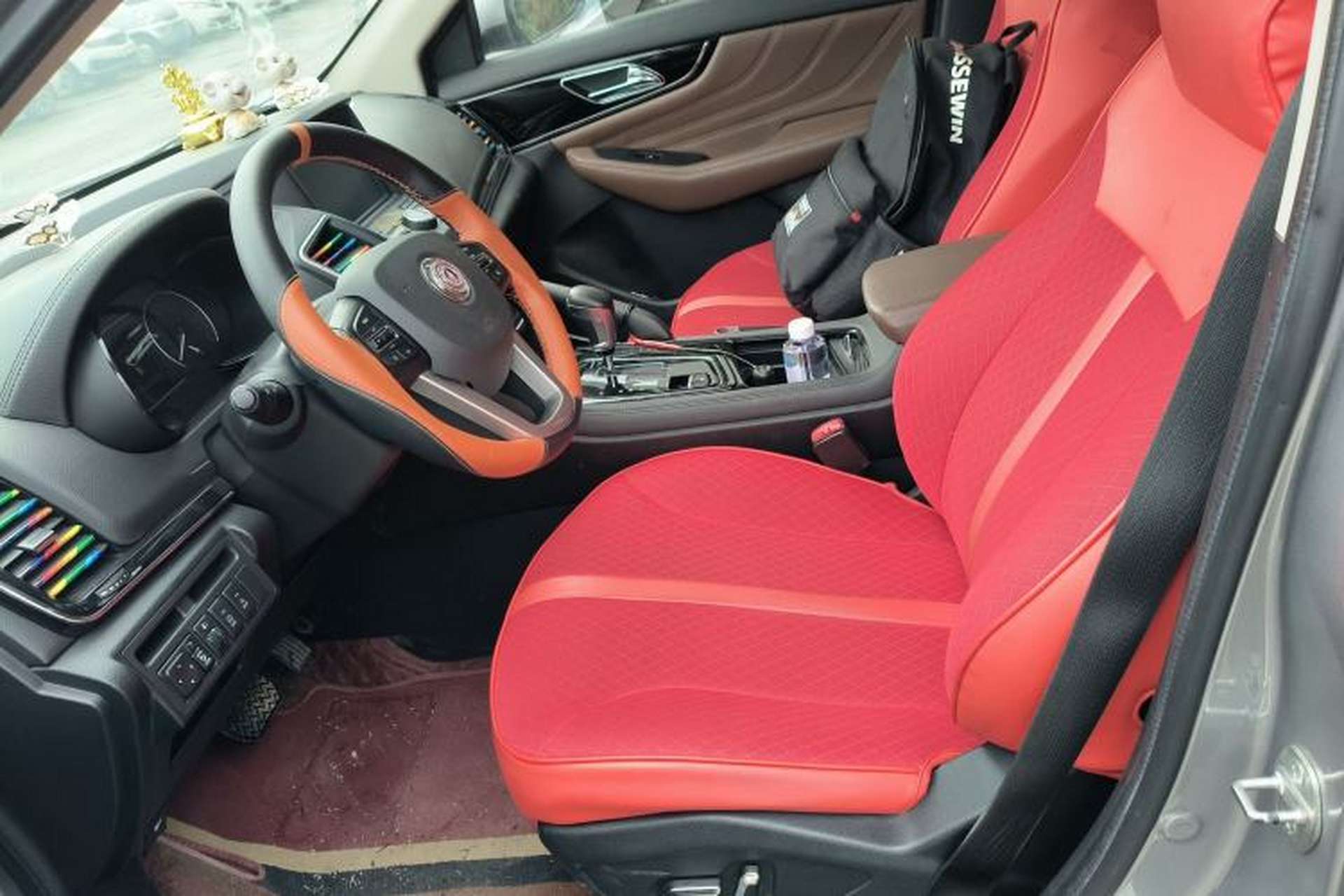 Used Dongfeng Aeolus AX7 2018 Classic 1.6T Automatic Luxury Model Left Front Seat