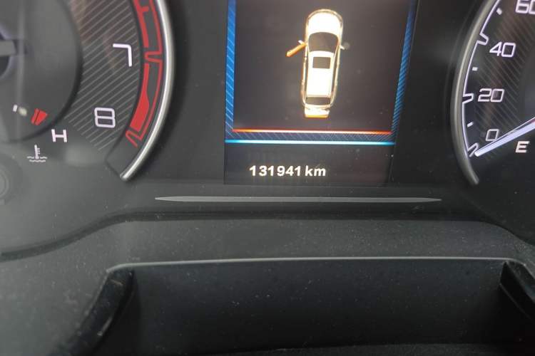 Used Dongfeng Aeolus AX7 2018 Classic 1.6T Automatic Prestige Model Odometer Close Up