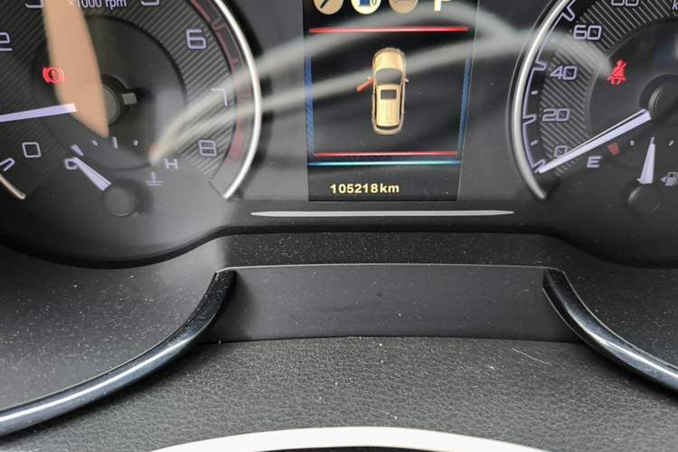 Used Dongfeng Aeolus AX7 2018 Classic 1.6T Automatic Luxury Model Odometer Close Up