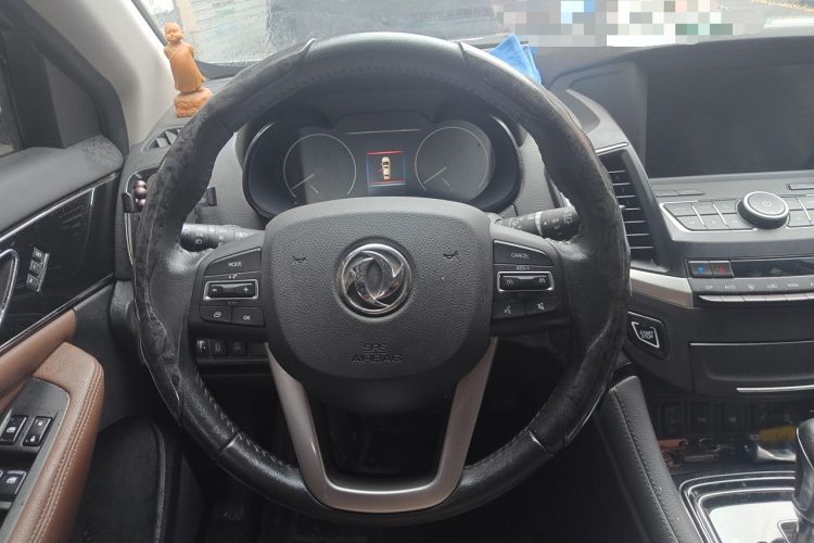 Used Dongfeng Aeolus AX7 2018 Classic 1.6T Automatic Prestige Model Steering Wheel
