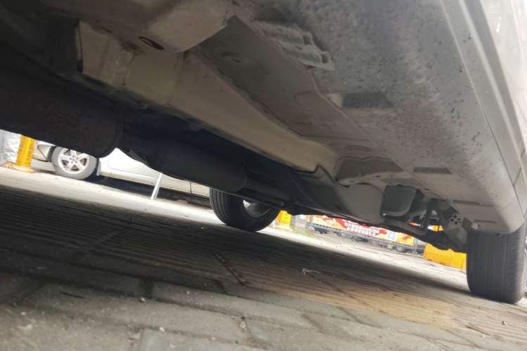 Used Dongfeng Aeolus AX7 2018 Classic 1.6T Automatic Luxury Model Chassis Front Left