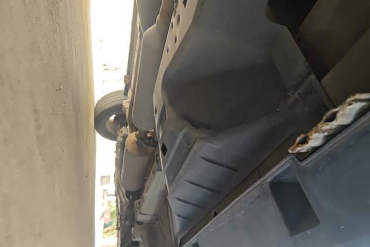Used Dongfeng Aeolus AX7 2018 1.6T Automatic Luxury Special Edition Chassis Rear Right