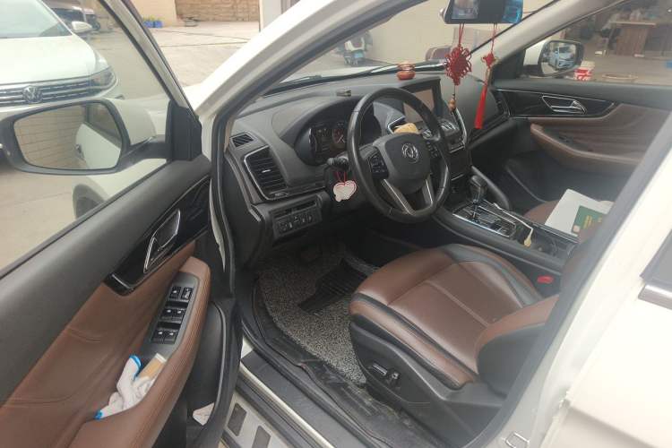 Used Dongfeng Aeolus AX7 2018 Classic 1.6T Automatic Luxury Model Driver Seat