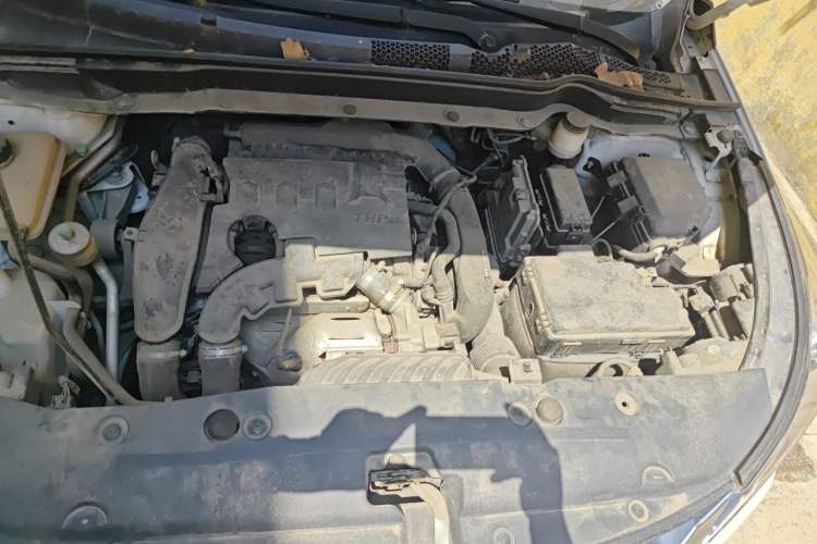 Used Dongfeng Aeolus AX7 2018 1.6T Automatic Luxury Special Edition Engine Bay